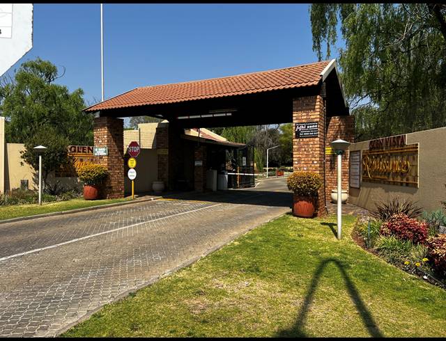 1 BEDROOM RETIREMENT UNIT SOLD IN GLENVISTA